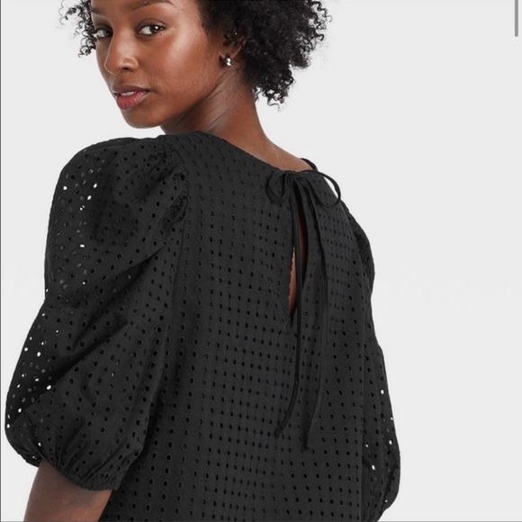 A New Day Black Puff Sleeve Blouse L - Picture 2 of 6